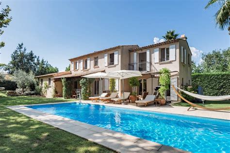 105 Villas and Apartments in Saint-Tropez. Find cheap or luxury self catering accommodation. Book safely and easily today and save up to 40%.. Saint tropez airbnb